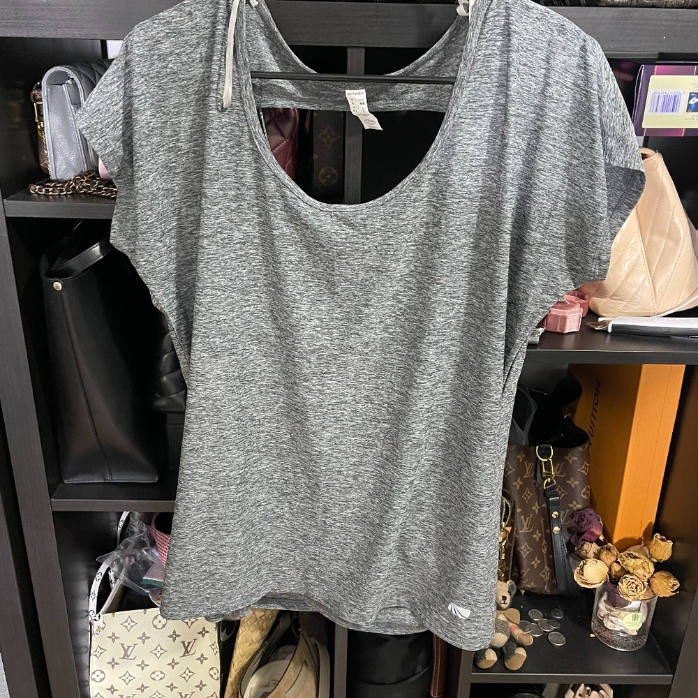 Work out top - 🎉Free with $50 purchase 🎉